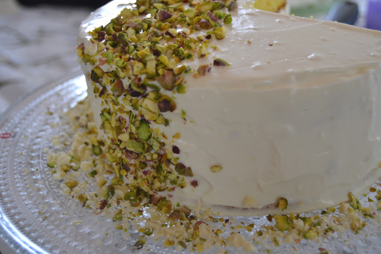 Helinäkeijun keittiö Yellow velvet cake