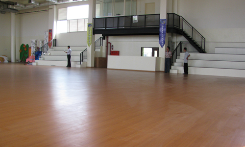 Lantai Kayu Lapangan Badminton / Lapangan Badminton Archives Www Depdc Org : More images for lantai kayu lapangan badminton » 1 Aplikasi Untuk Lantai Lapangan Olahraga Rajawali Parquet