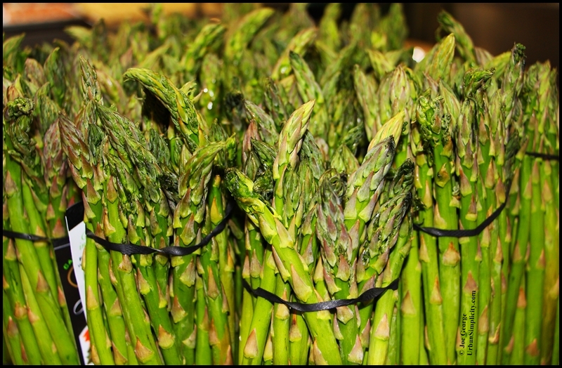 Asparagus with oil and garlic...