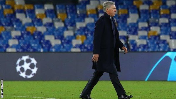 Oficial: El Nápoles despide a Ancelotti