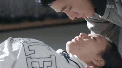 10 ซีรีย์เกาหลีพระเอกอบอุ่น มีอายุ แก่กว่านางเอก ดูแล้วละมุนมาก!