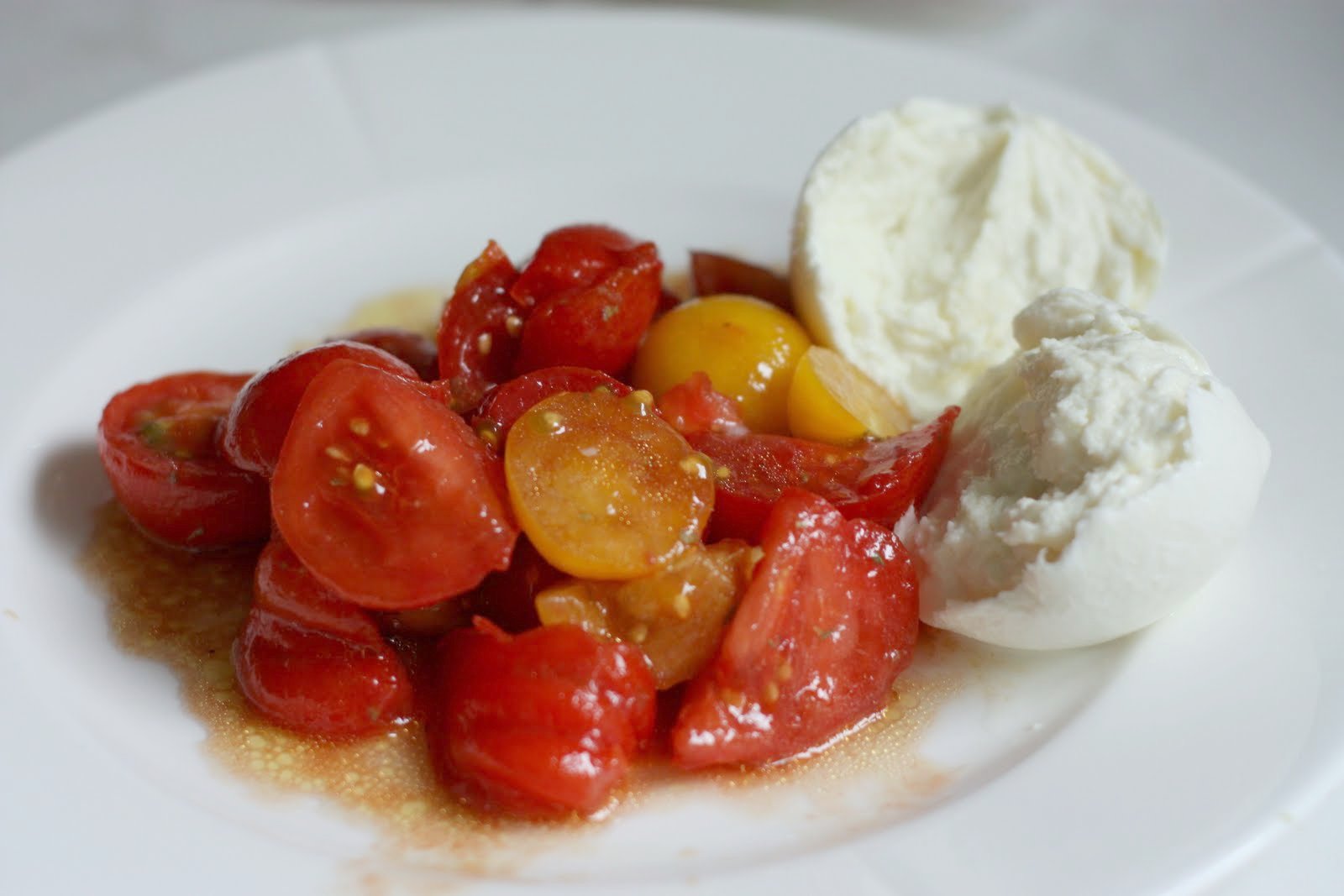 ferske(n)muffins Jamie Olivers tomatsalat.