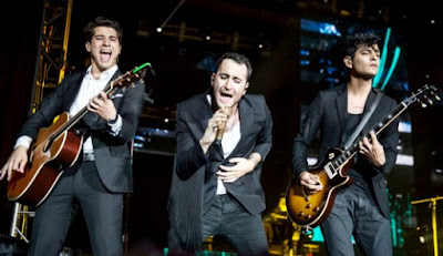 Reik Foto de Reik en el escenario