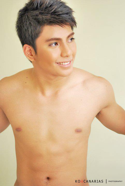 Nude Filipino Man 67