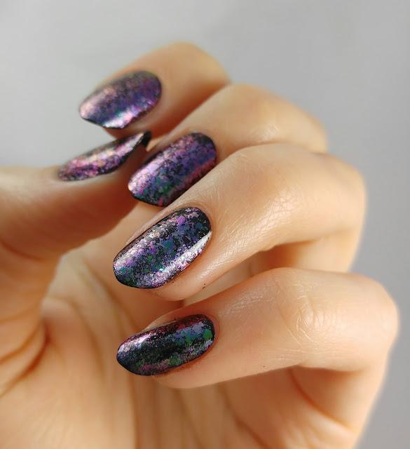 Born Pretty multichrome flakies with Sparkle & Co water based top coat