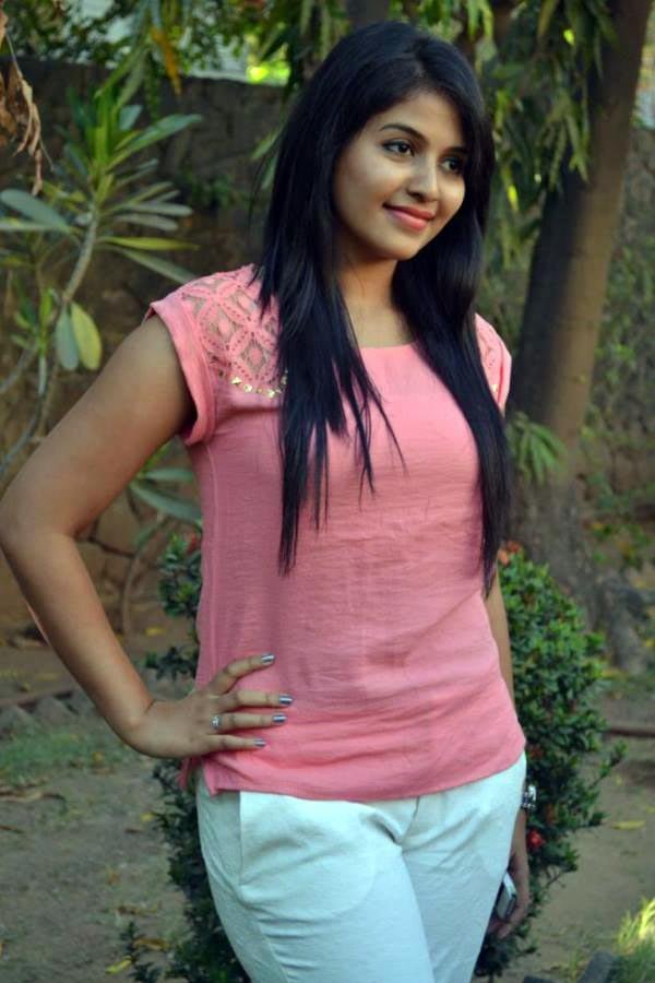 Desi Indian Bangla Girl Woman Images Pics Wallpaper Hot Lifestyle 350
