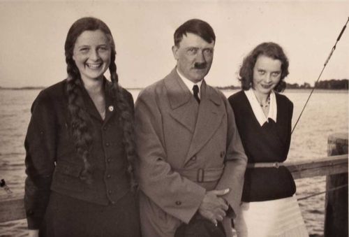 Adolf Hitler Geli Raubal worldwartwo.filminspector.com