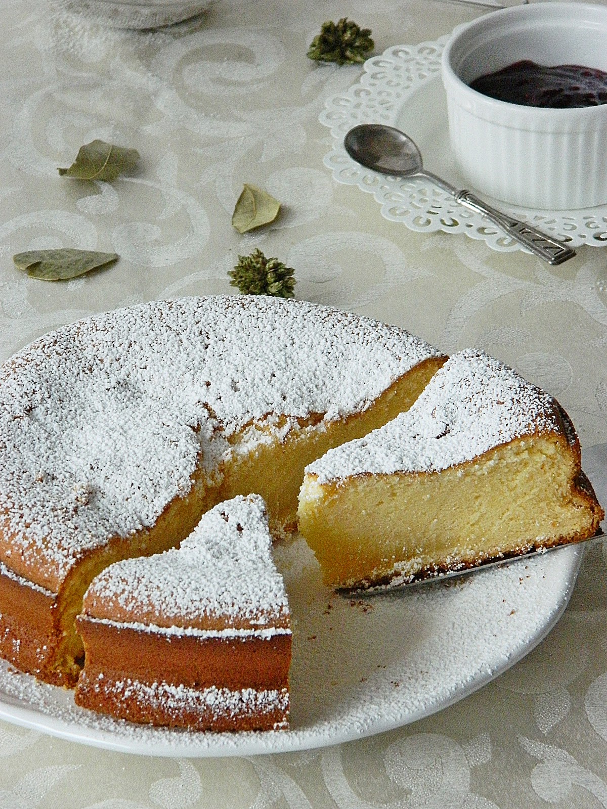Dr Ola&amp;#39;s kitchen: Condensed milk Cake. Kondensmilch Kuchen. كيكة اللبن ...