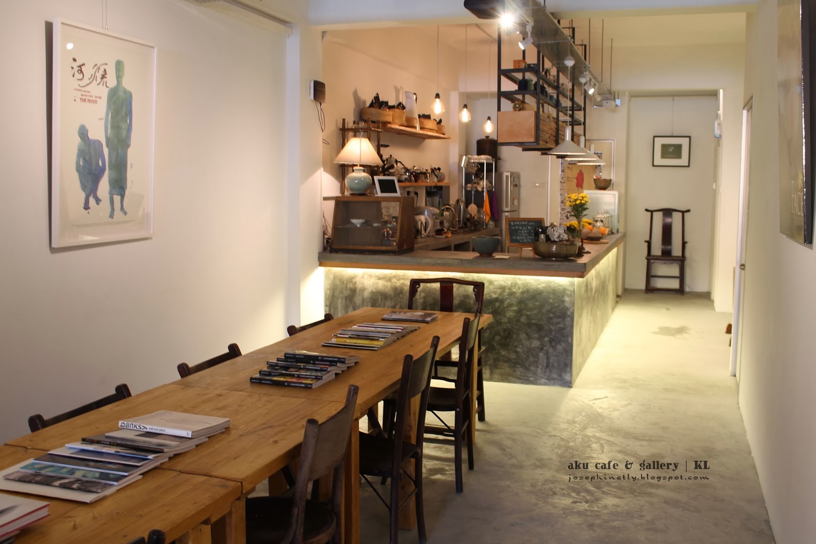Aku Cafe and Gallery