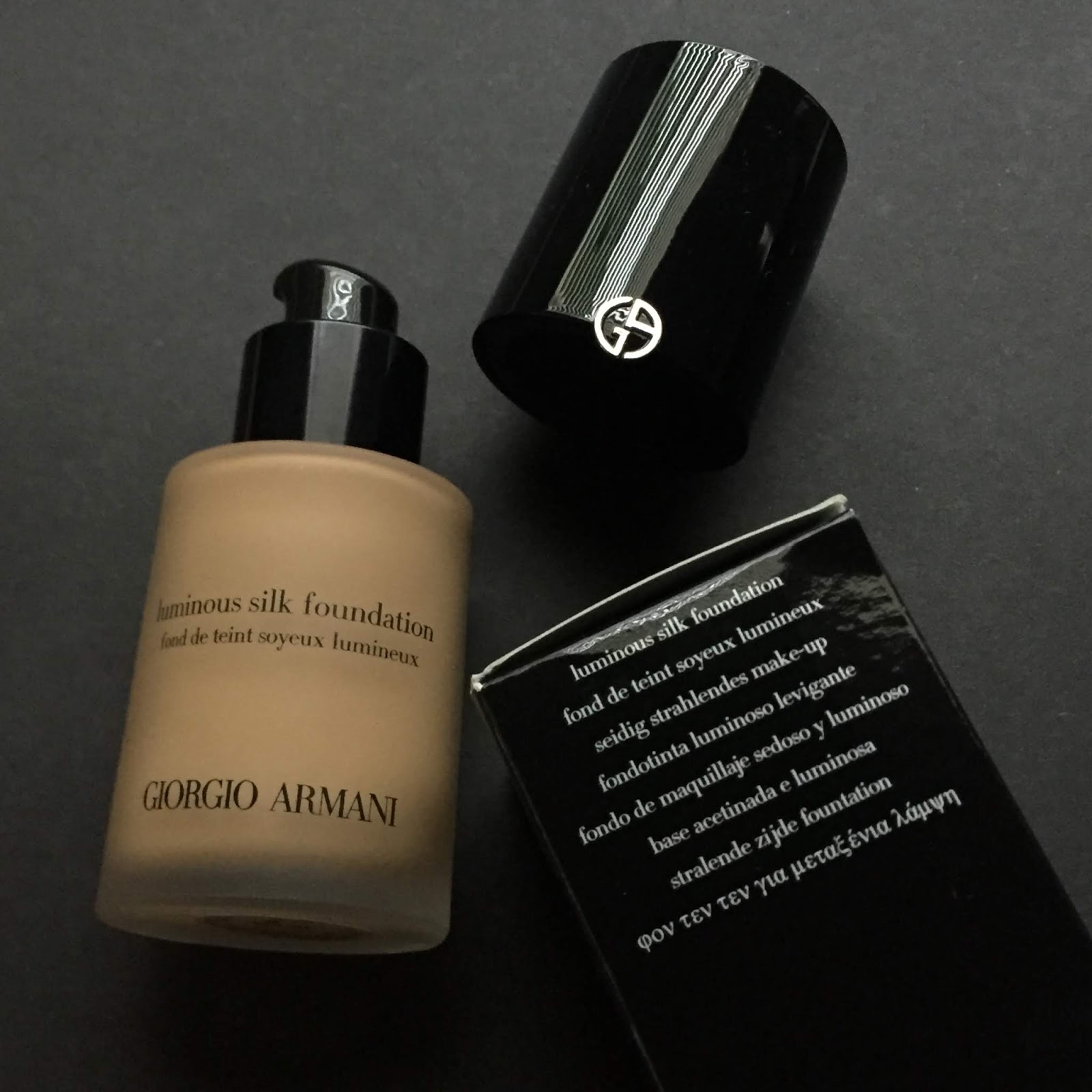 Giorgio Armani Luminous Silk Foundation Review Swatches A Very Sweet ...