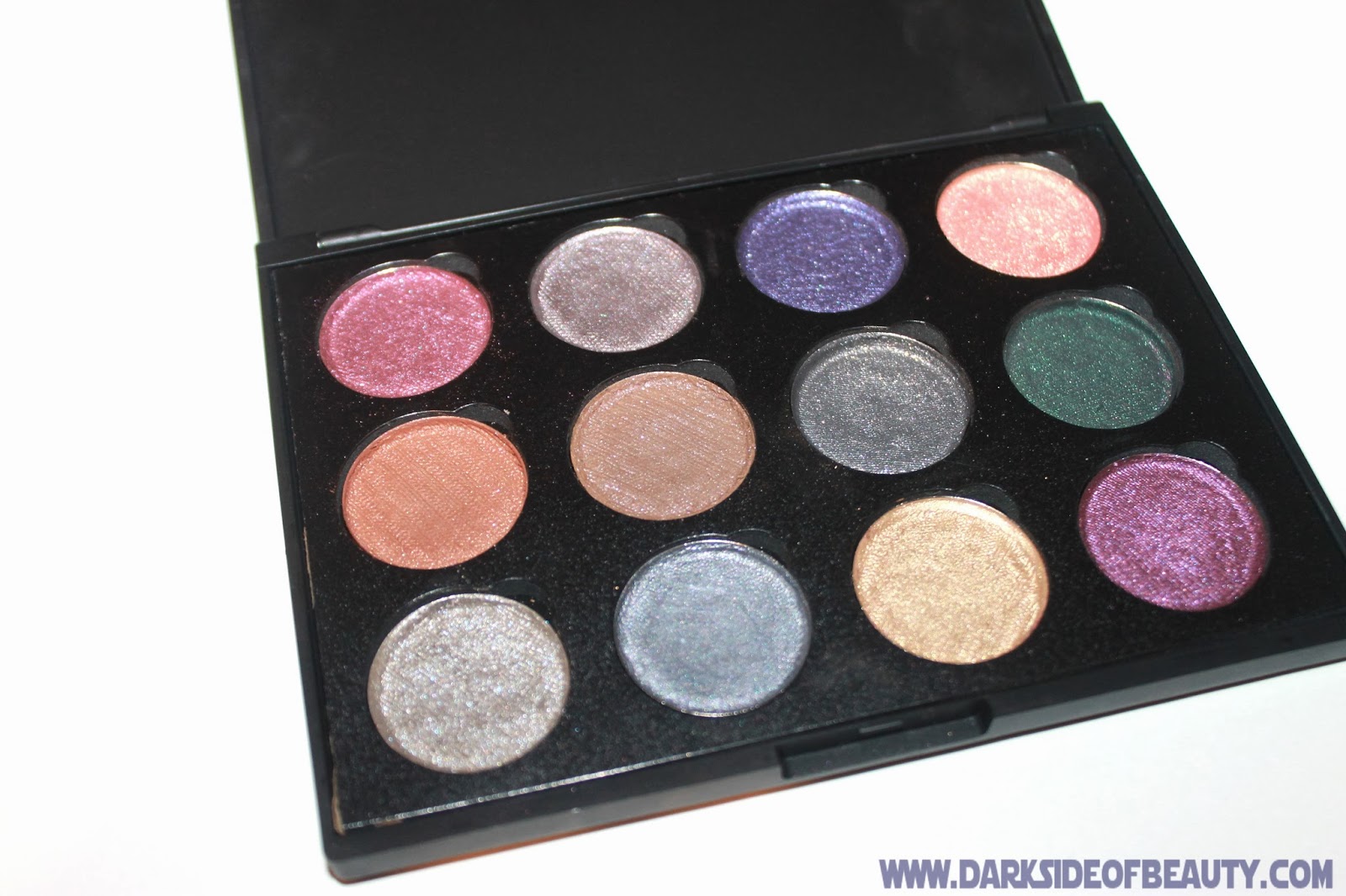 The Dark Side of Beauty DIY Tutorial Pressed Eyeshadow Palette
