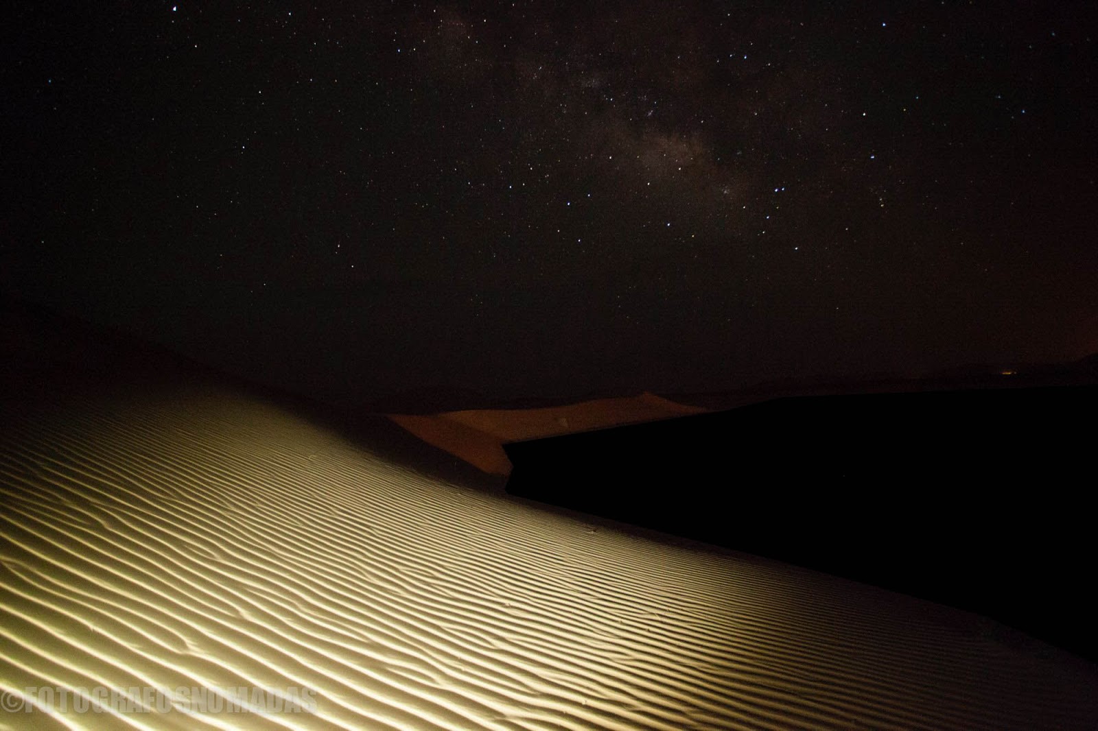 EL SOMBRÍO PARAISO Desierto en la