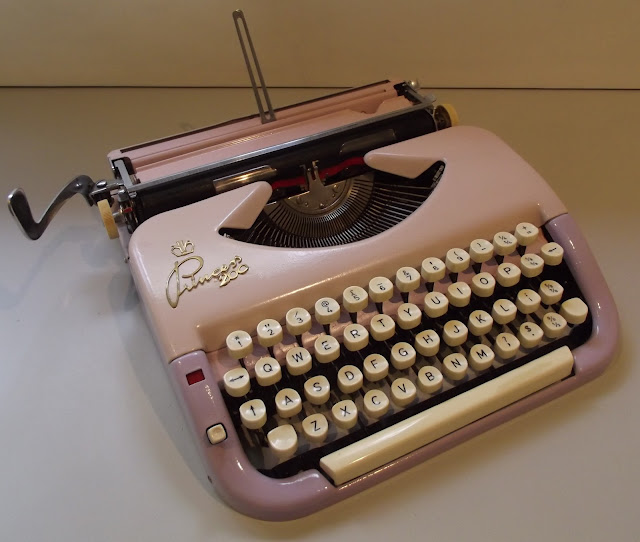 oz.Typewriter: Typewriter Column and a Pink Princess