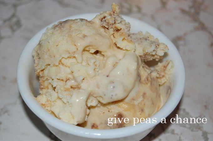 Cinnamon Bun Ice Cream Cake Cinnamon Bun Ice Cream Cake