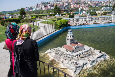 Miniaturk taman miniatur terkenal di Istanbul Turki