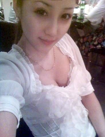 北京90後惹火正妹