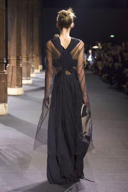 Vionnet Spring 2016 RTW :: Cool Chic Style Fashion