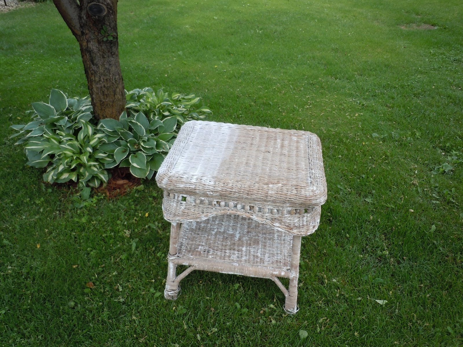 Everything in Between Wicker Furniture Redo