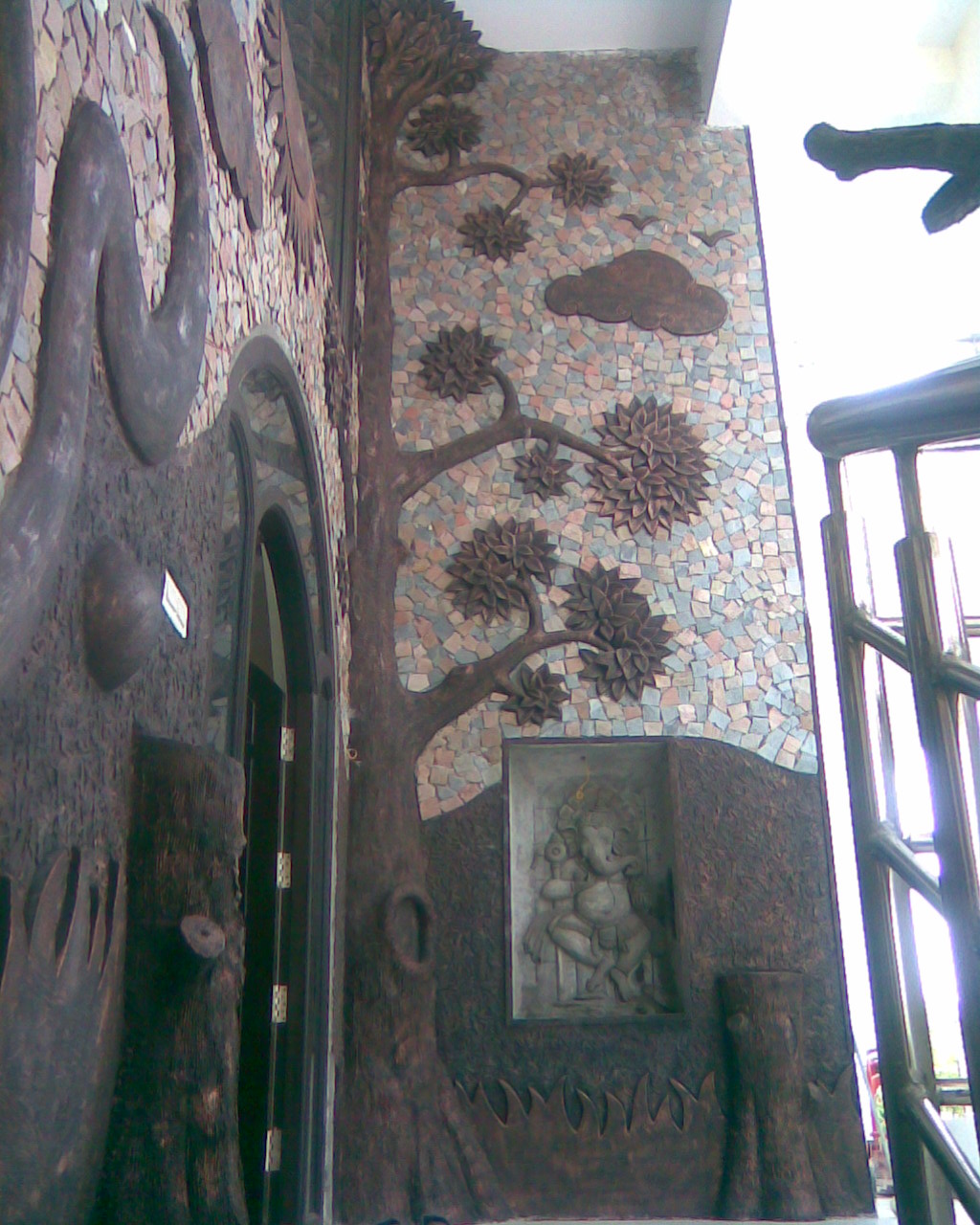 7thsense Art Gallery / Work Shop: cement ART