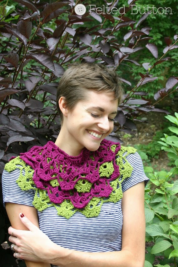 Garden Terrace Infinity Scarf (crochet pattern by Susan Carlson of Felted Button)