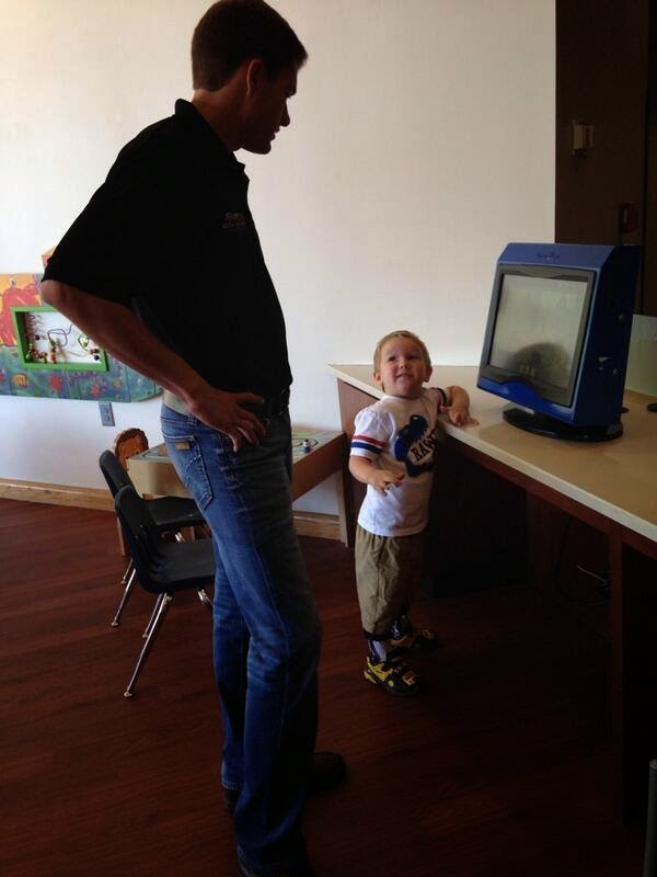 kids-of-nascar-ragan-visits-shriners-nascar