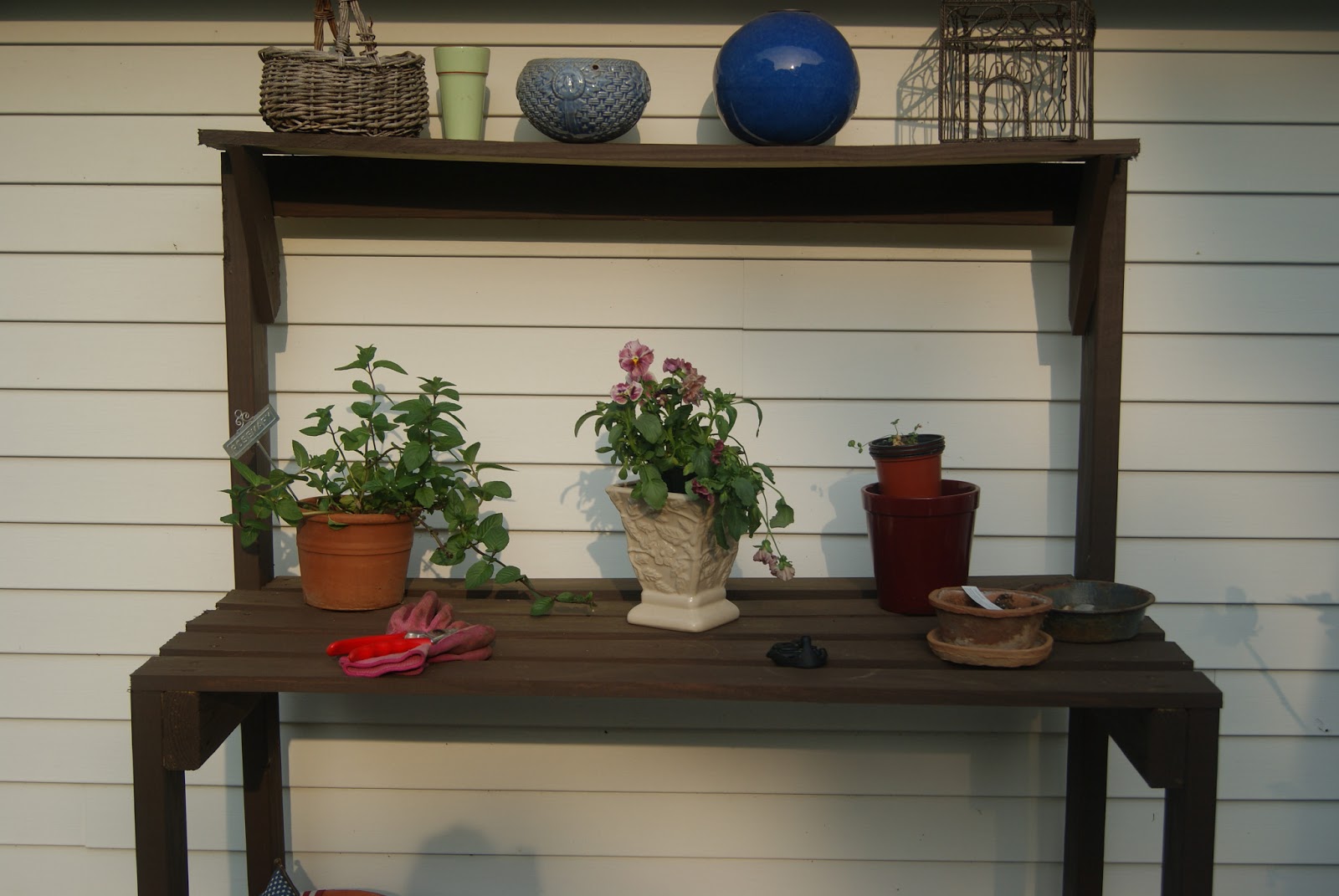 The Boulevard Market Life Build your own potting Bench