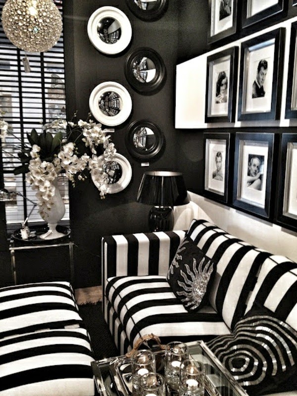 The black wallpaper in your home creates an artistic Interior