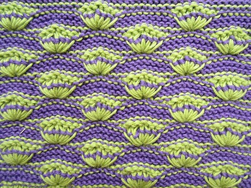 Shells on Garter-Stitch Background - Wrong side