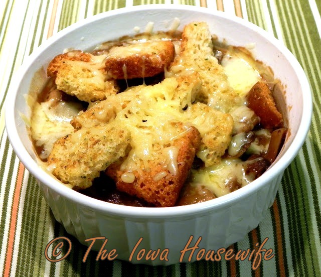 The Iowa Housewife French Onion and Mushroom Casserole
