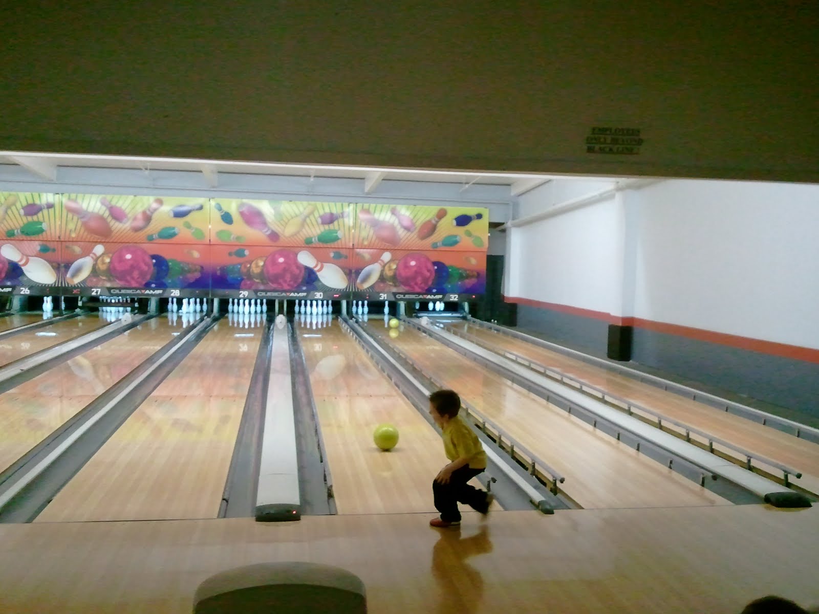 The Shank Family The kids first time bowling!