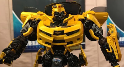 Transformers Studio Series 30 Crankcase Lado Oculto da Lua Deluxe