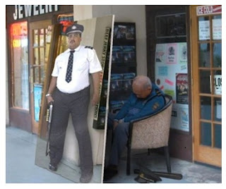 Images Of Lazy Peoples | यह हैं दुनिया के सबसे ज्यादा आलसी लोग, खाने से लेकर पीने तक हर चीज में दिखाते हैं आलस lazy people, lazy man, Images Of Lazy Peoples