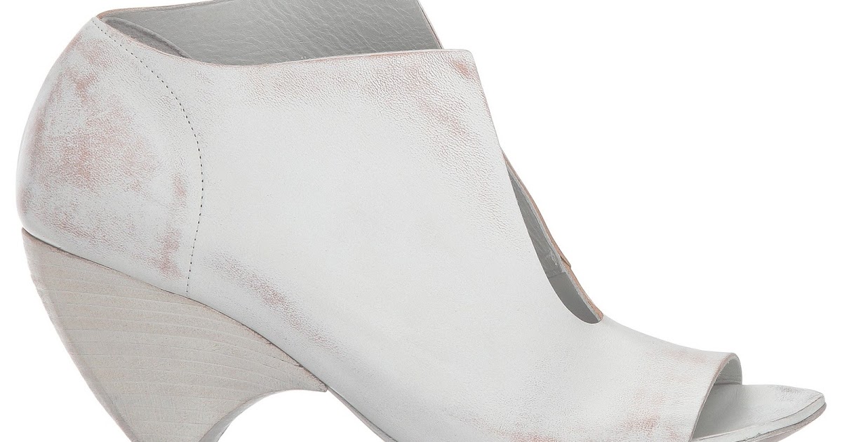 flat front heels