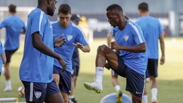 Mamadou Koné - Málaga -: "¿Muñiz? Me sorprendió bastante al llegar"