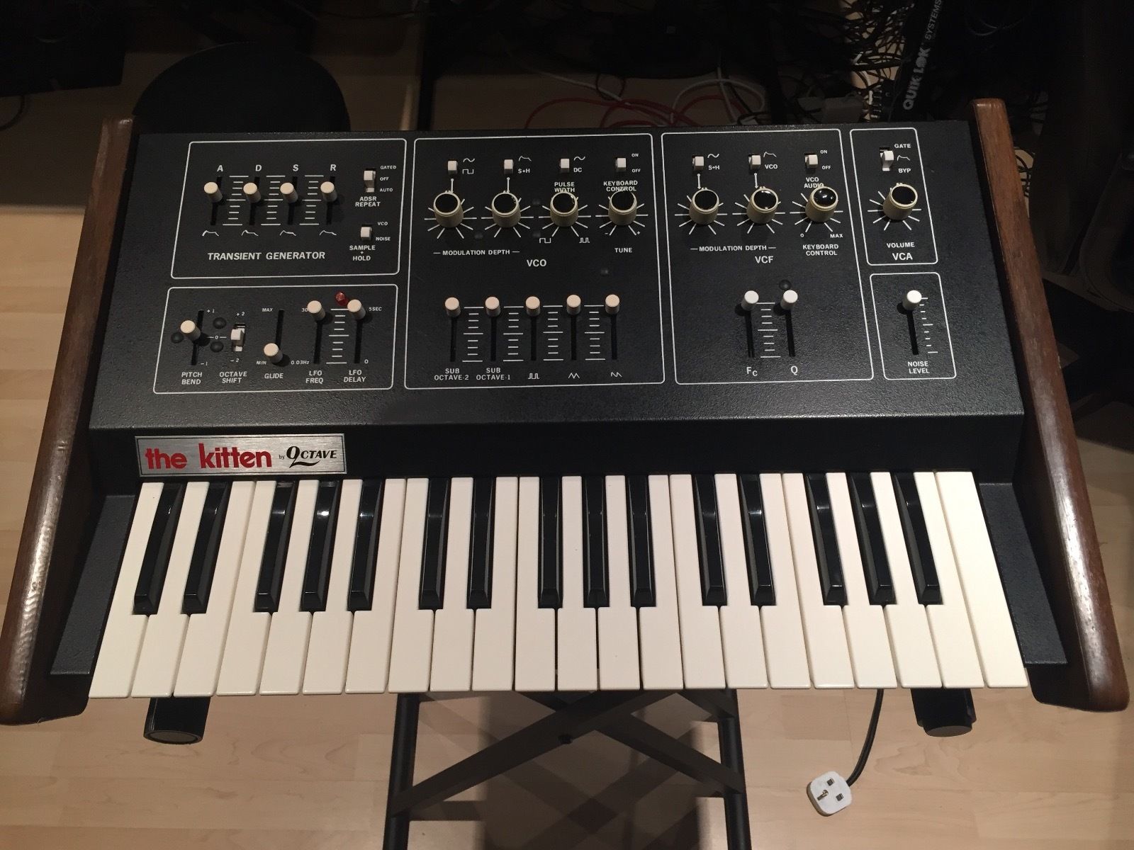 MATRIXSYNTH Octave Kitten II Analogue Synth SN F1170