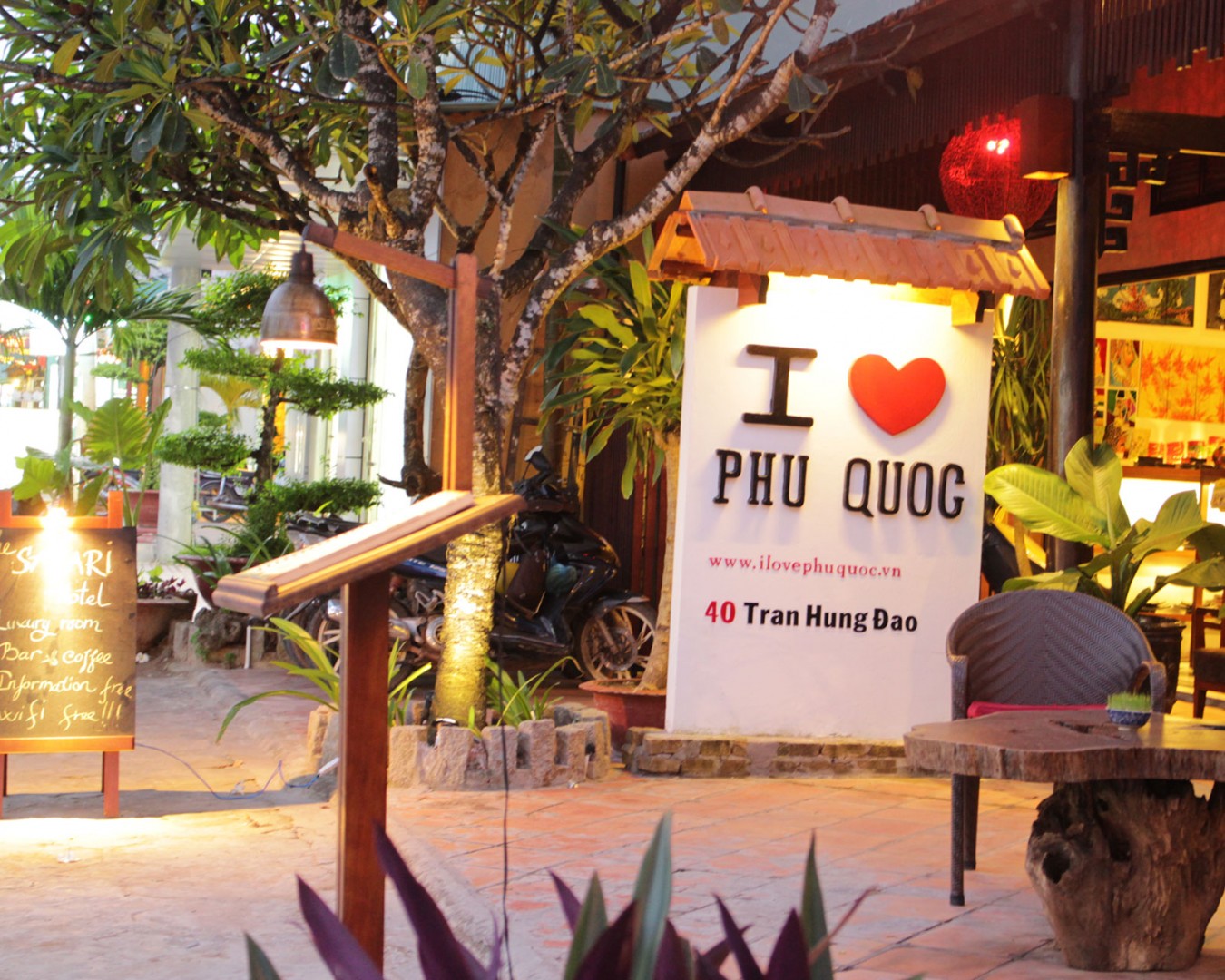Káº¿t quáº£ hÃ¬nh áº£nh cho QuÃ¡n I love Phu Quoc