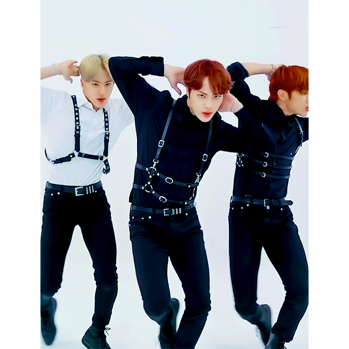 어제자 청량 컨셉에서 온도차 보여준 더보이즈 | 인스티즈