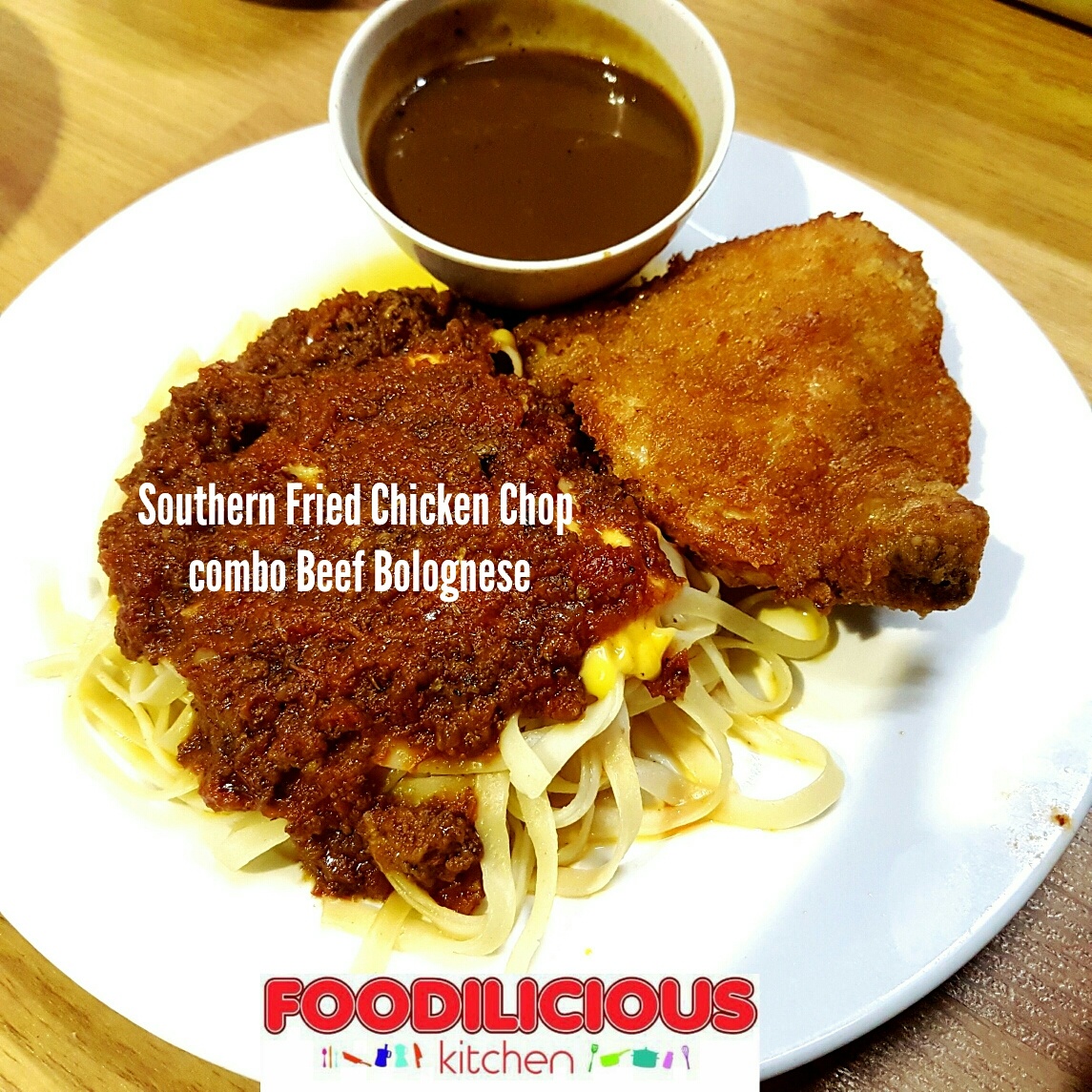 FOODILICIOUS KITCHEN SHAH ALAM SOUTHERN FRIED CHICKEN CHOP COMBO PASTA