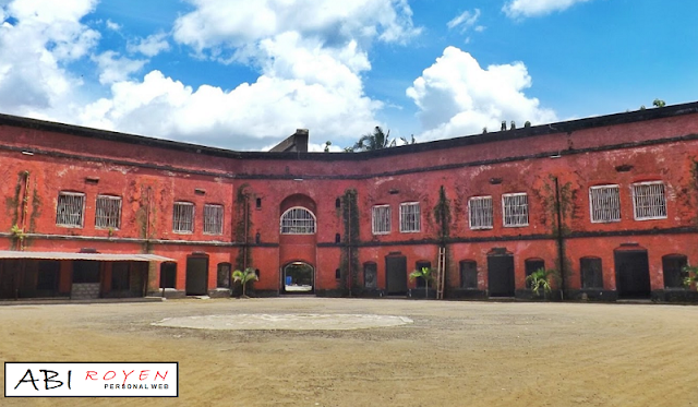 Tempat wisata di Kebumen yang paling menarik Benteng Van Der Wijck Tempat%2BWisata%2Bdi%2BKebumen%2Byang%2BPaling%2BMenarik%2BBenteng%2BVan%2BDer%2BWijck 20 Tempat Wisata di Kebumen yang Paling Menarik Untuk Dikunjungi