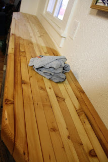 Pine butcher block color difference Pine butcher block color difference with mineral oil-beeswax finish