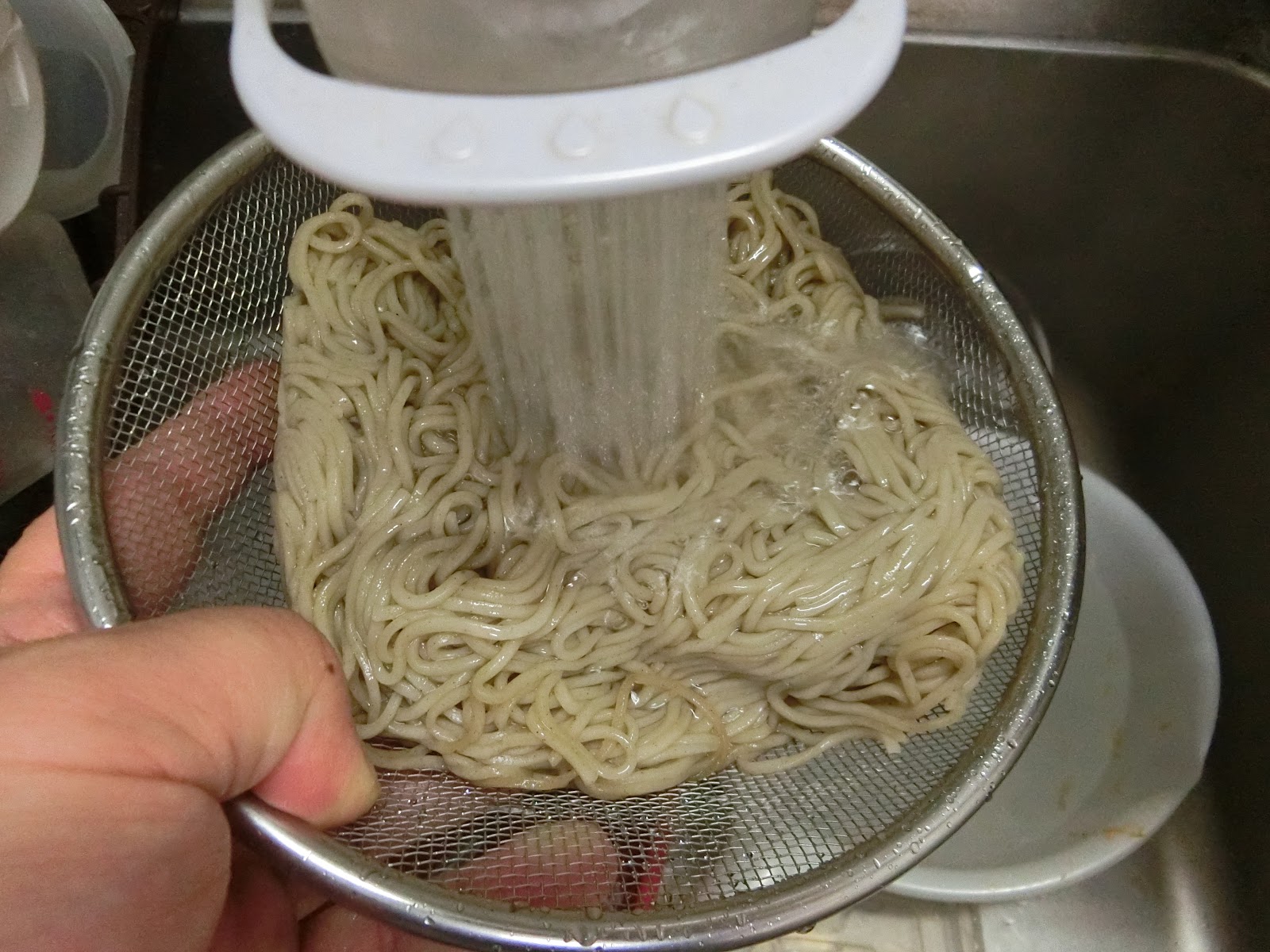 あいも変わらず暑い！そんな時は1分でできる流水麺一択だ！の巻。 | SomeThink of Takuo.