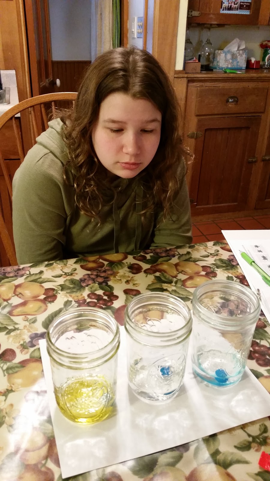 Peregrin House: Chemistry Lessons - Dissolving Salt & Sugar