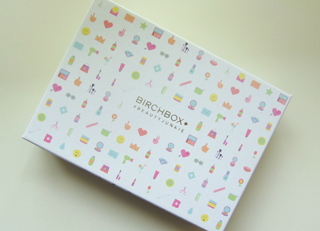Birchbox August 2015 This is a picture of the August 2015 Birchbox