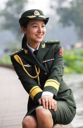 Chinese+female+military+unifrom+9.jpg