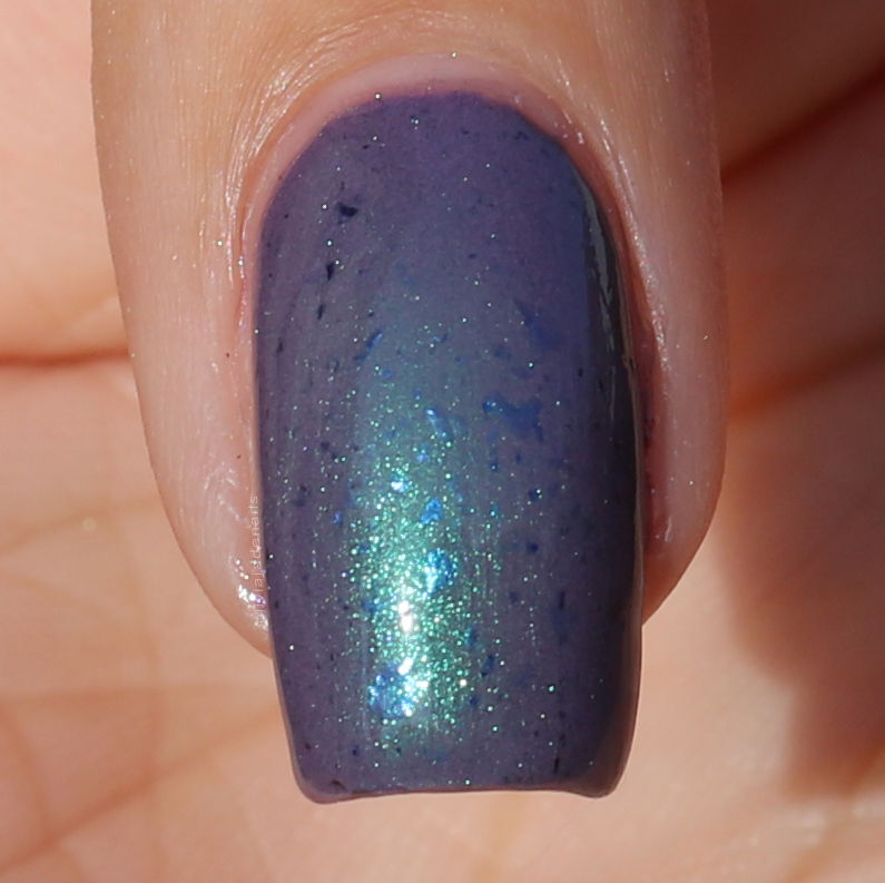 Emily de Molly Odd Strategy (Polish Pick Up June 2018) - Swatches & Review