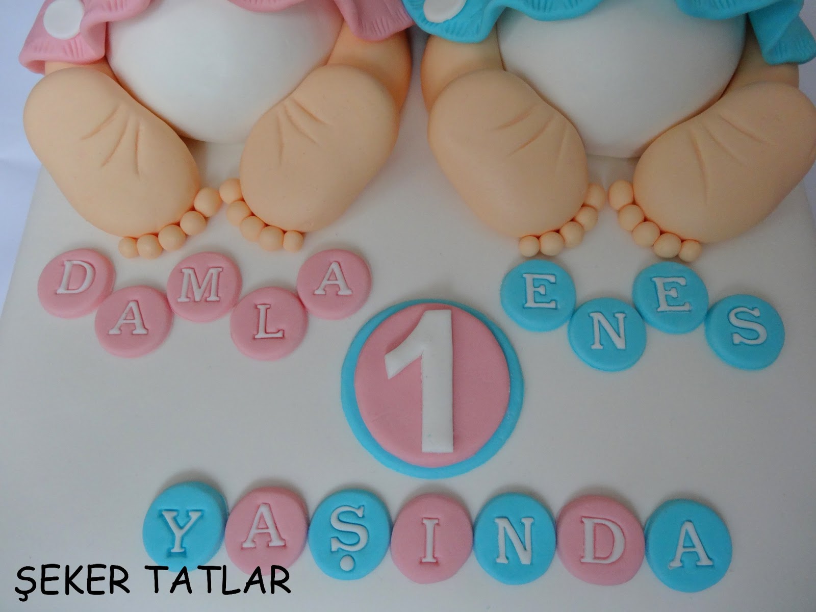 Şeker Tatlar Butik Kurabiye &amp; Butik Pasta İkiz Bebek Pastası