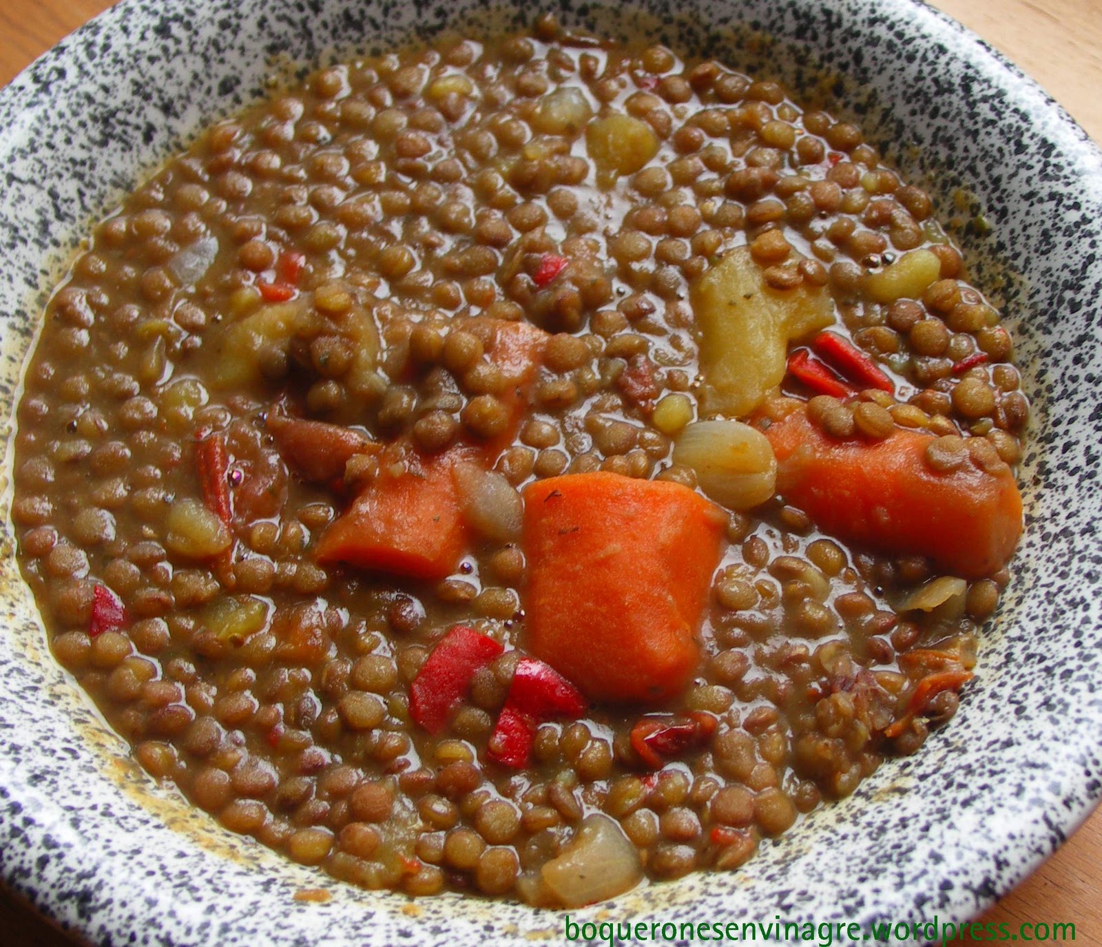 LAS RECETAS DE ALBERTO REINA.....: LENTEJAS DE AÑO NUEVO