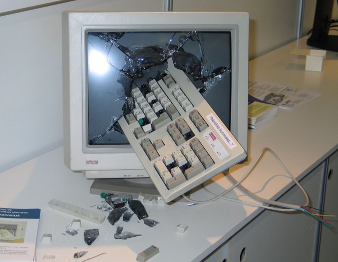 smashed-computer.jpg