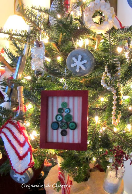 Re-purposed Christmas Tree Ornaments & a Small Tree in a Crock www.organizedclutterqueen.blogspot.com