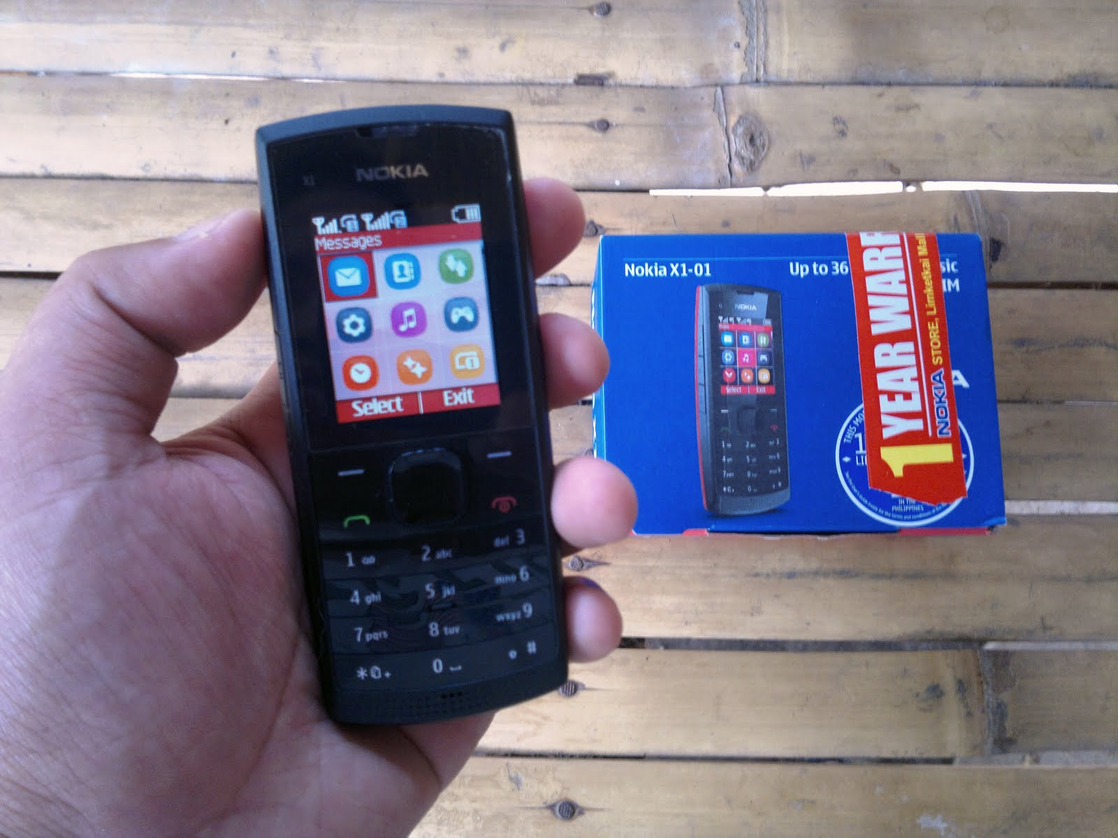 Nokia X1-01, Hands-on ~ SCRATCH e-PAD!